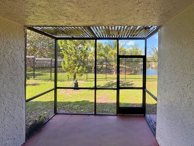 Photo - 4457 Treehouse Ln