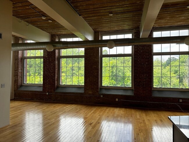 Interior Photo - Greystone Lofts