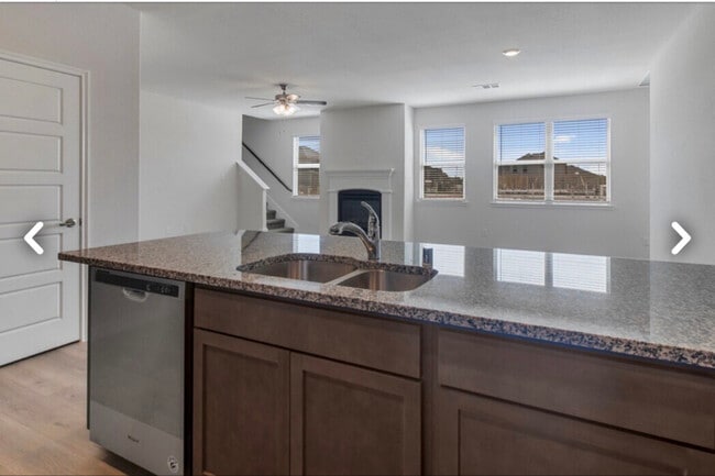 Foto del edificio - 2853 Hancock Ln