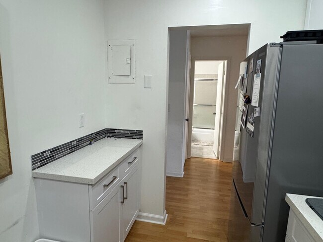 Foto del edificio - 5840 NE 22nd Way