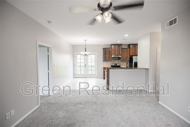 Foto del edificio - 13165 Snow Ln