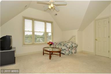 Building Photo - 104 Dry Mill Rd SW