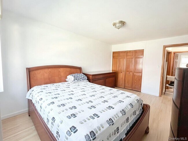 Foto del edificio - 111-21 66th Ave