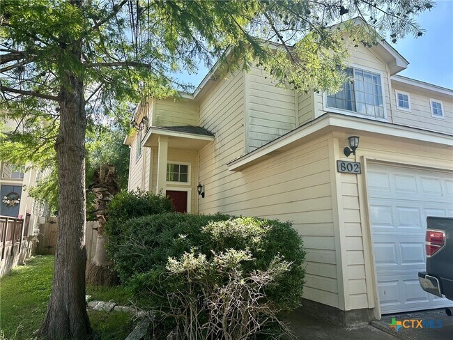 Foto del edificio - 802 Sagewood Trail