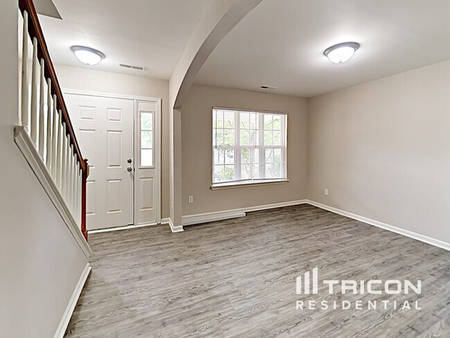Foto del edificio - 12737 Alvin Woods Dr