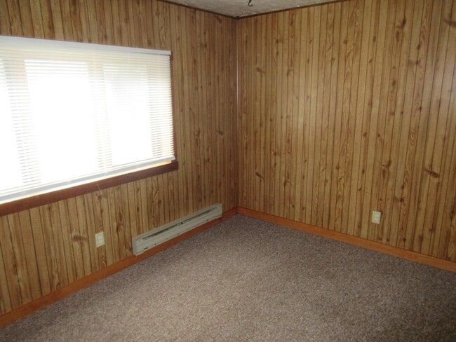 Building Photo - 313