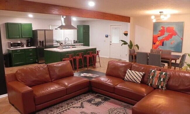 Foto del edificio - 31 Mountain View Dr