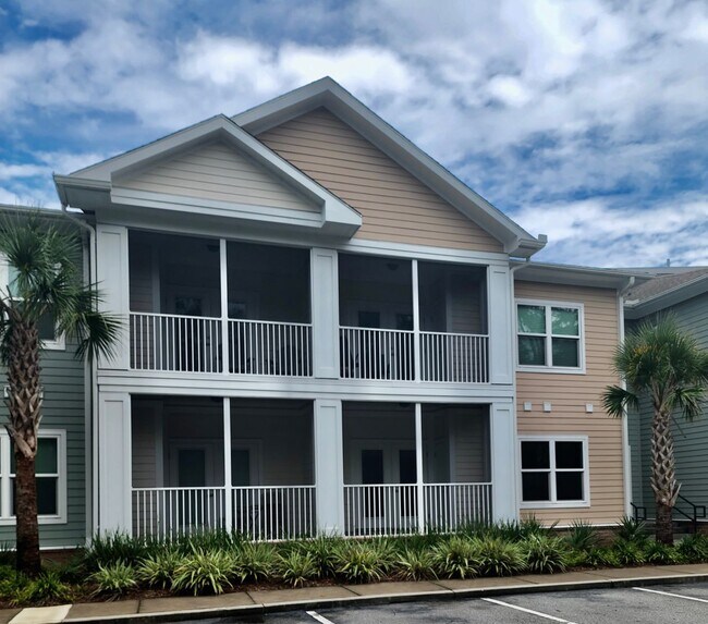Foto del edificio - Adorable one bedroom condo in a gated comm...