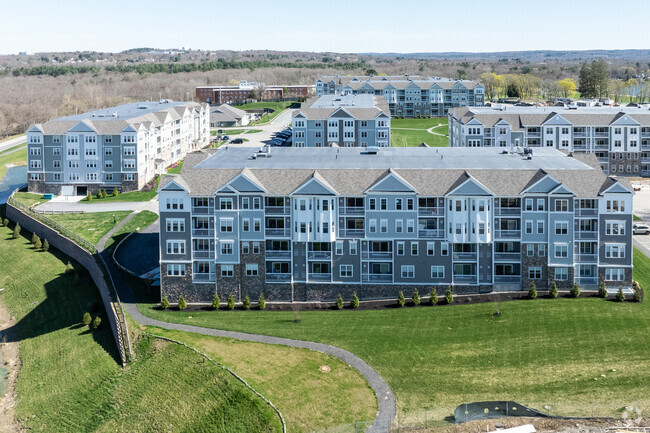 Foto del edificio - Chauncy Lake by Dell Webb