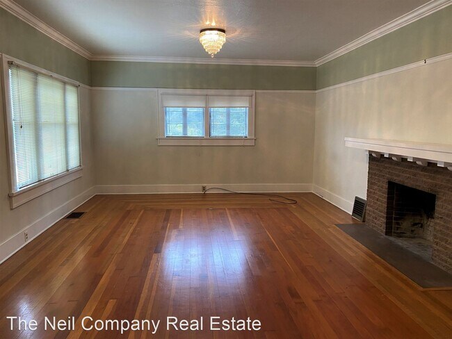 Building Photo - 3 br, 1.5 bath House - 818 Blakeley Avenue