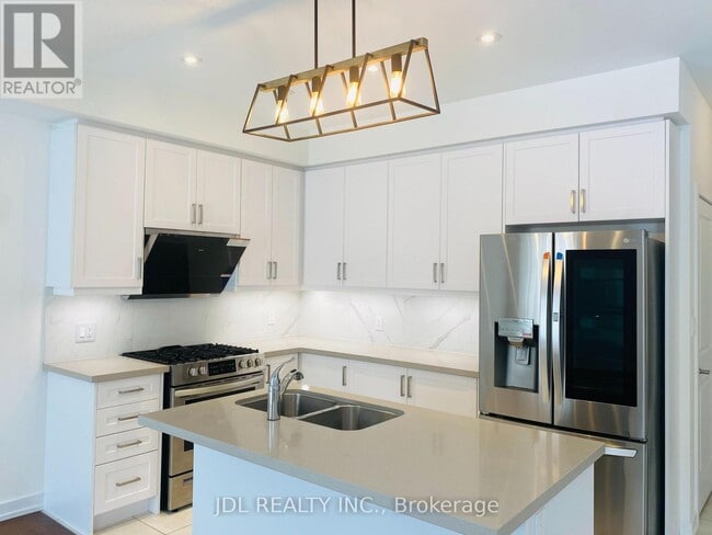 Building Photo - 101 Hilts Dr