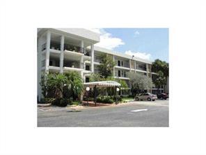 Building Photo - 3351 S Palm Aire Dr