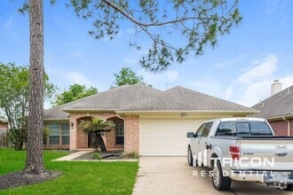 Building Photo - 114 Crescent Bay Dr