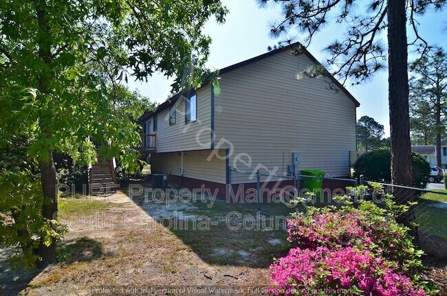 Foto del edificio - 2 Wayland Ct
