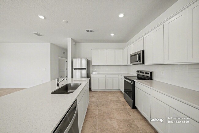 Foto del edificio - 9711 Redwood Hts Rd