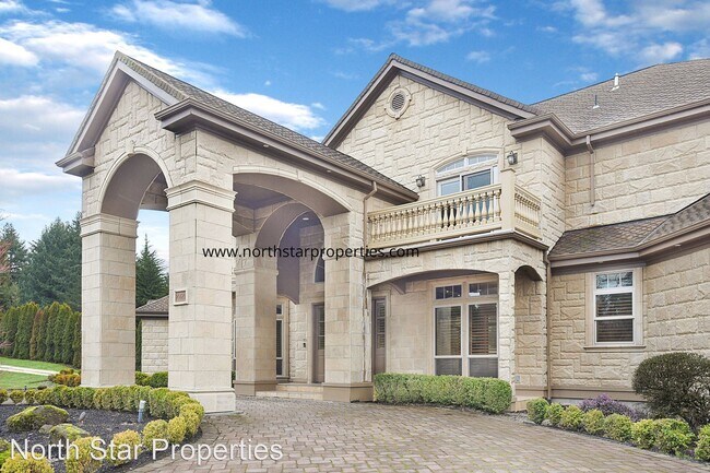 Building Photo - 5 br, 4.5 bath House - 20420 SW Leonardo Ln