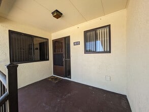 Building Photo - 3035 Finsterwald Dr