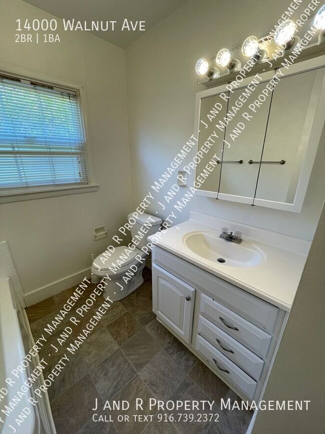 Building Photo - 14000 Walnut Ave