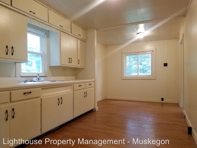 Foto del edificio - 2 br, 1 bath House - 3355 Mona Street
