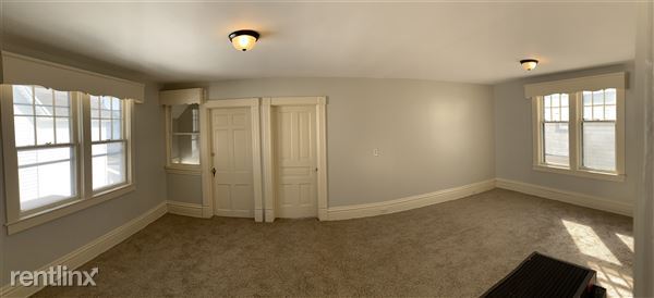 Building Photo - NW 3 BED UPPER