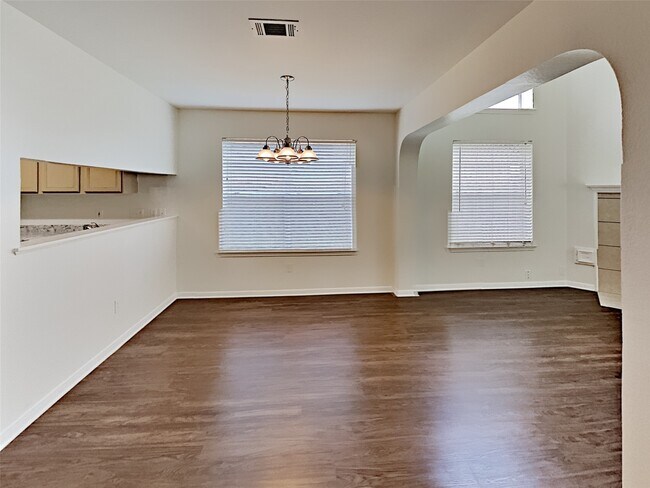 Foto del edificio - 23126 N Waterlake Dr