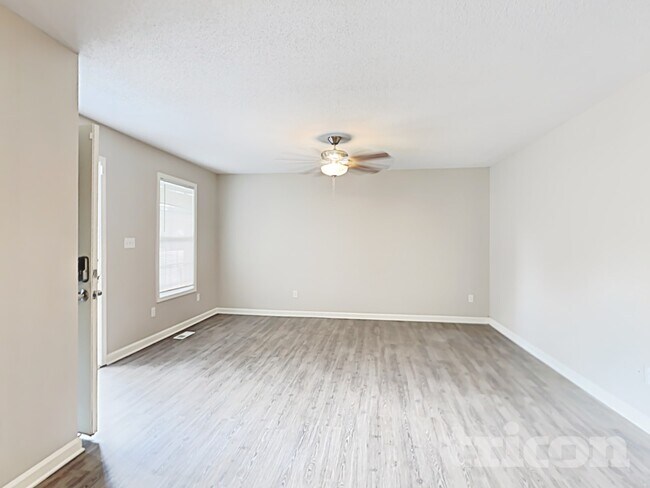 Foto del edificio - 1031 Castle Rock Ct