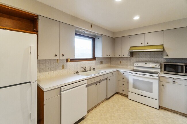 Foto del edificio - 1422 S Monroe St
