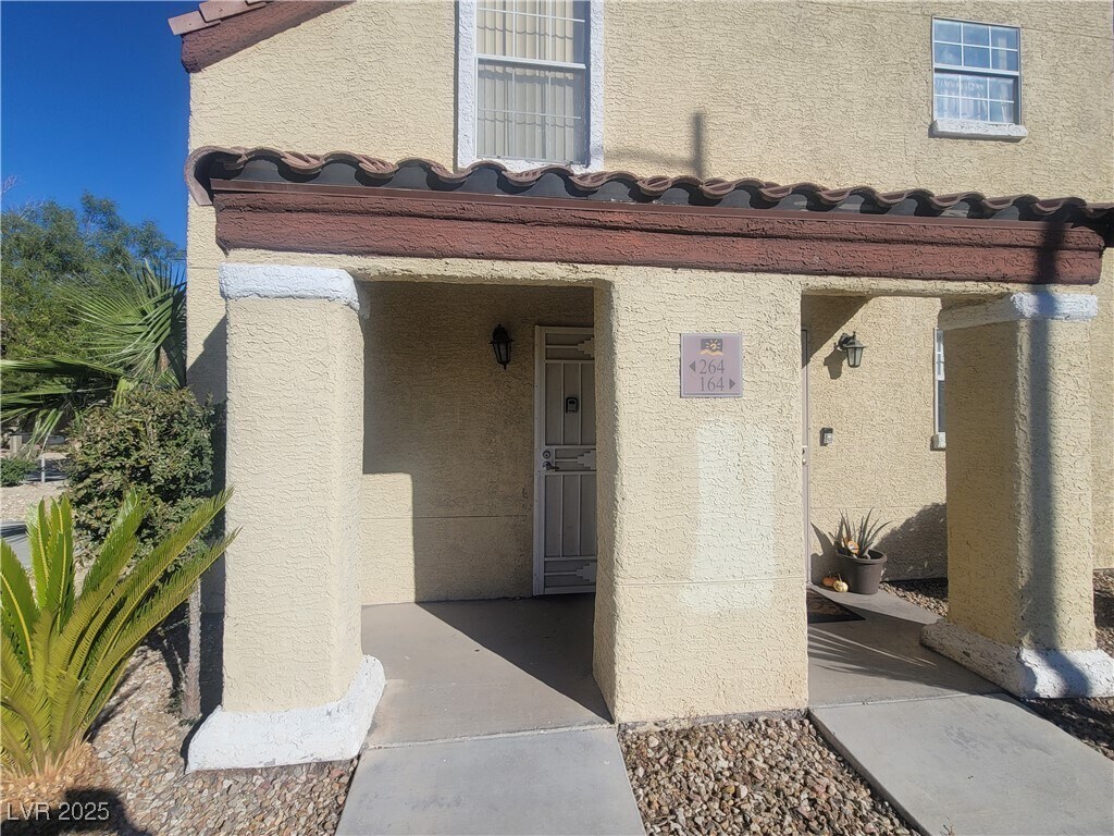 Foto principal - 2801 N Rainbow Blvd