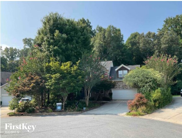 Foto principal - 8335 McCarron Way