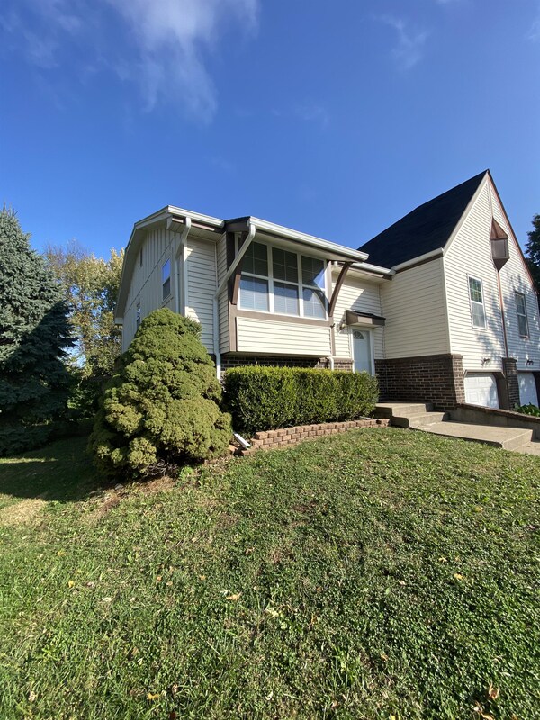 7402 Englewood Ln, Raytown, MO 64133 House Rental in Raytown, MO