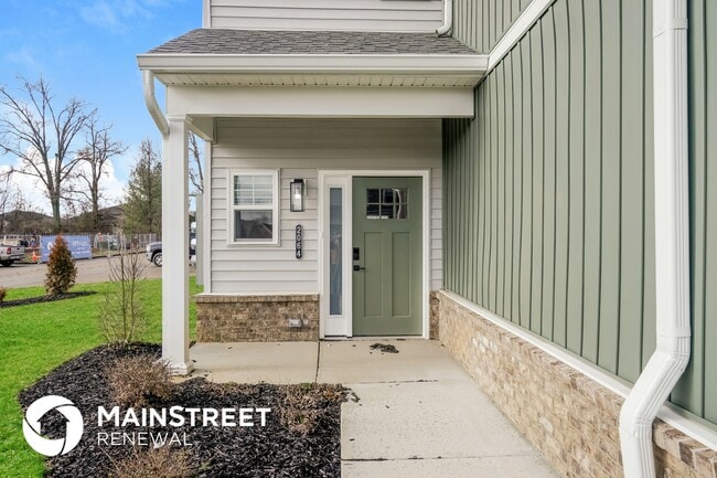 Building Photo - 2064 N Sarah Dr