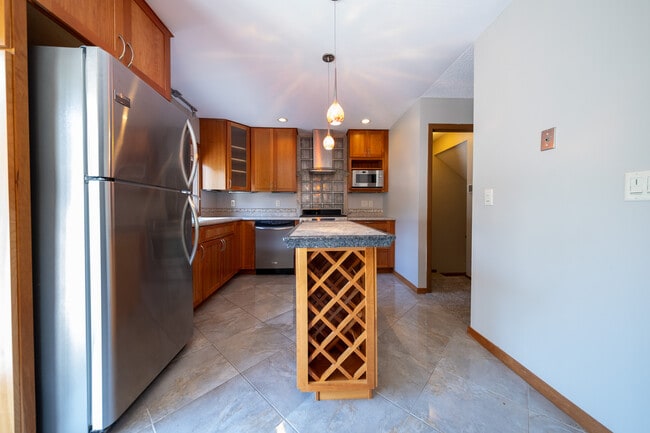 Building Photo - 230 3rd Ave NE