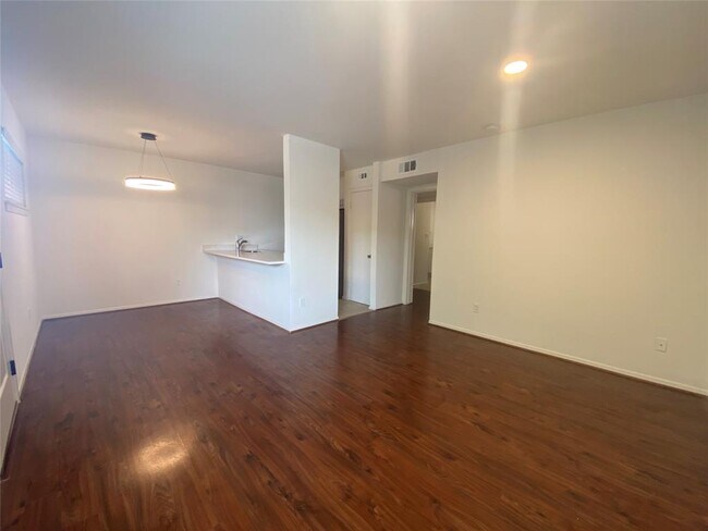 Foto del edificio - 1222 Welch St