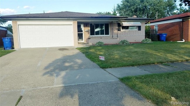 Building Photo - 27322 Newport Dr