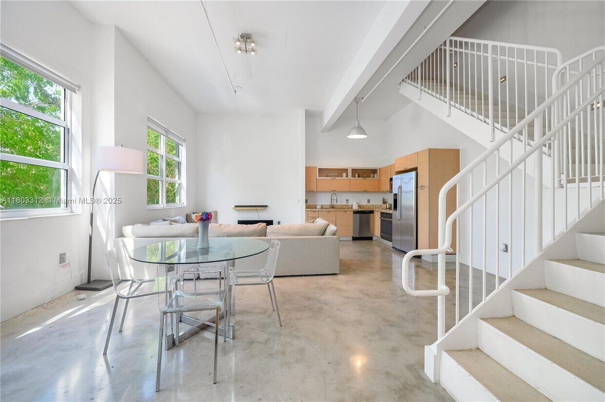 Foto principal - 3180 SW 22nd Terrace