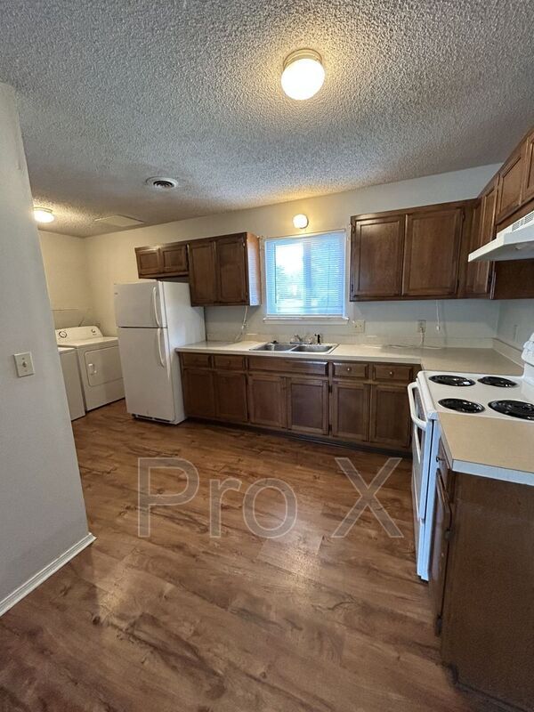 Foto del edificio - 1108 S Joplin St