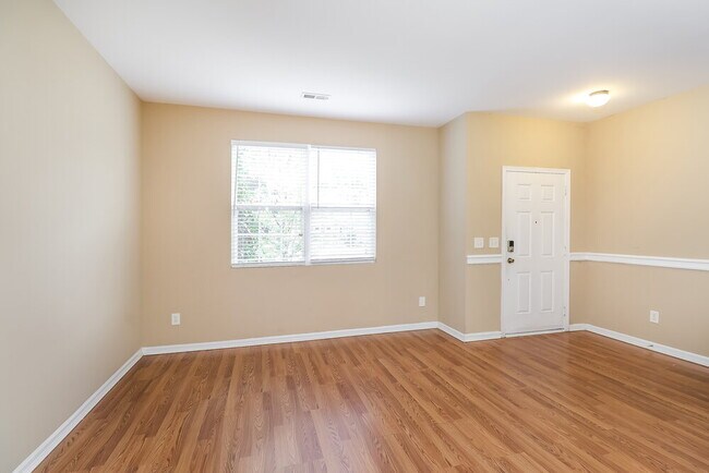 Building Photo - 6512 Blackwood Ln