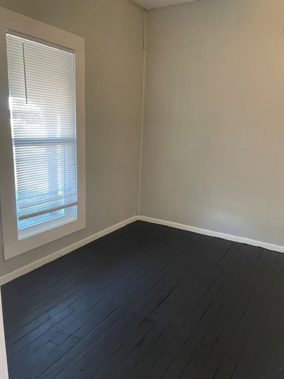 Foto del edificio - 626 Holly St