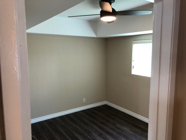 dormitorio - 2118 Ernest Ave