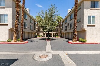 Building Photo - 7127 S Durango Dr