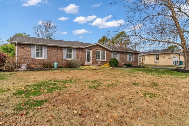 Building Photo - 412 Winwood Dr