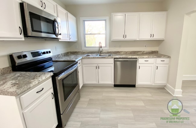 Photo - 22 Dale Dr House