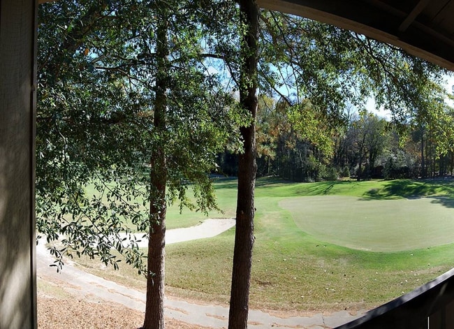 Foto del edificio - 85 Pine Valley Rd