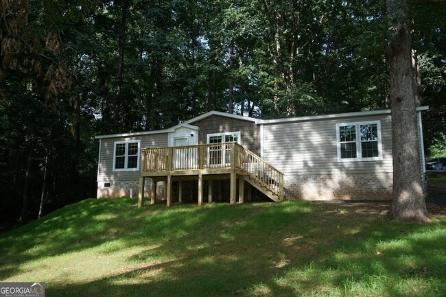 Building Photo - 210 Woodland St