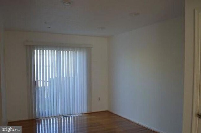 Foto del edificio - 2905 Charredwood Dr