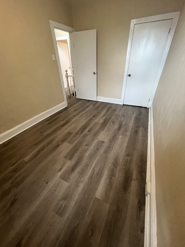 Foto principal - 6146 Glenmore Ave