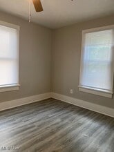 Building Photo - 2156 7th St SW