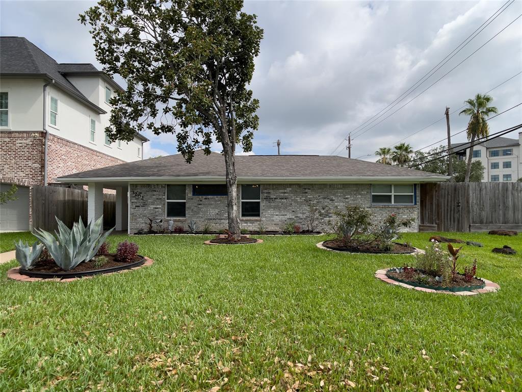 Primary Photo - 3202 Elmridge St
