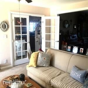 Foto del edificio - 5929 Archibald Ave