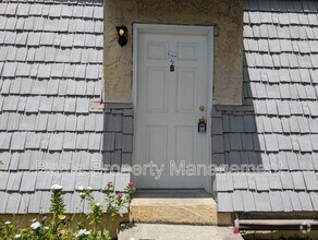 Building Photo - 9213 N 13th St